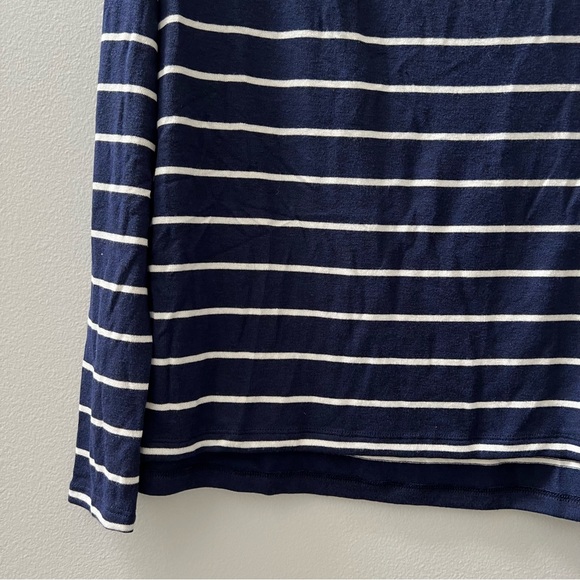 Old Navy Luxe Blue & White Seer Sucker Top Sz S - Picture 2 of 4